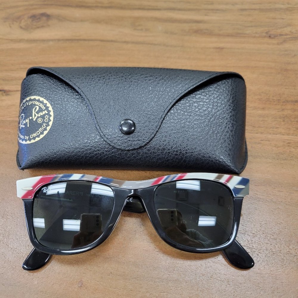 Ray-Ban sunglasses  Wayfarer II RB 2143